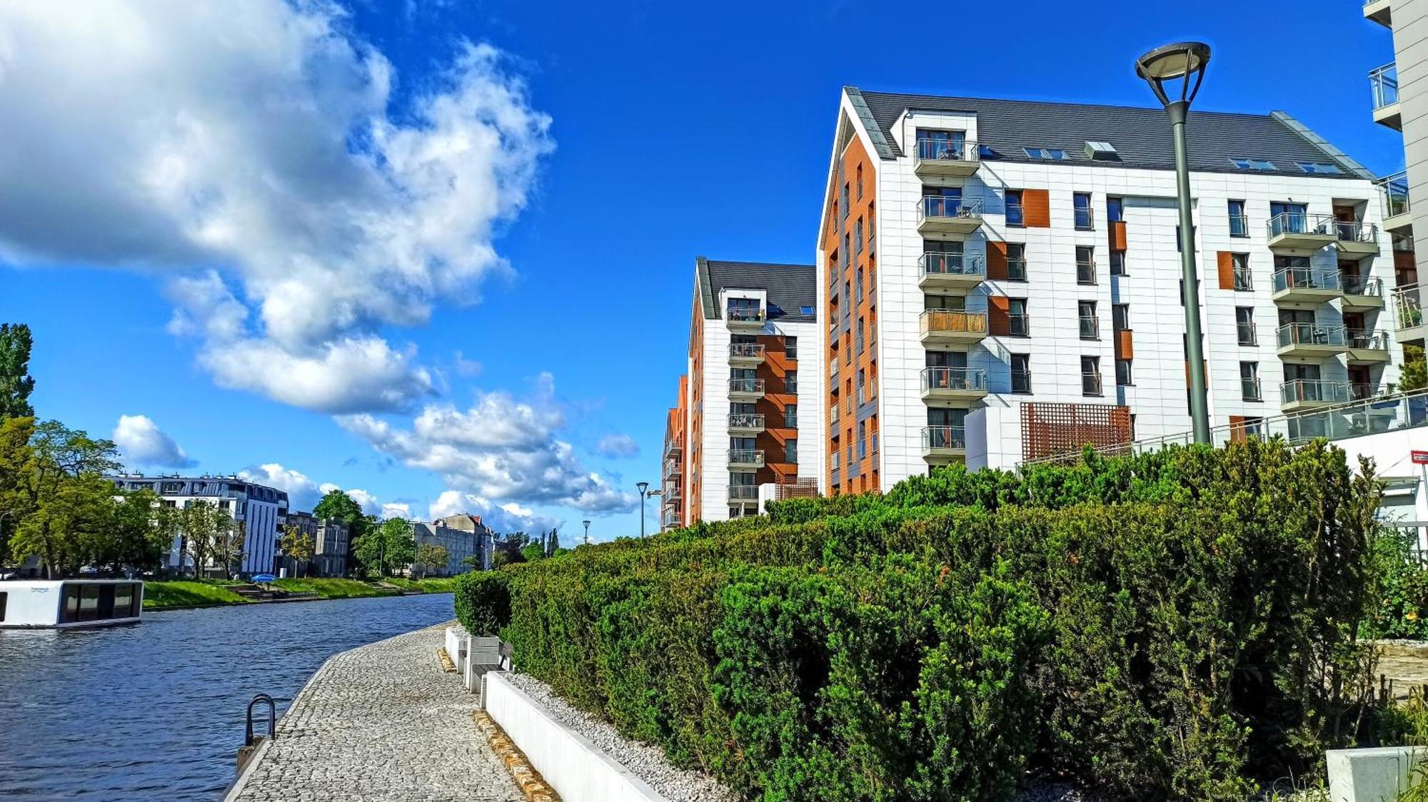 Apartment Comfy - Jaglana River Side Gdansk